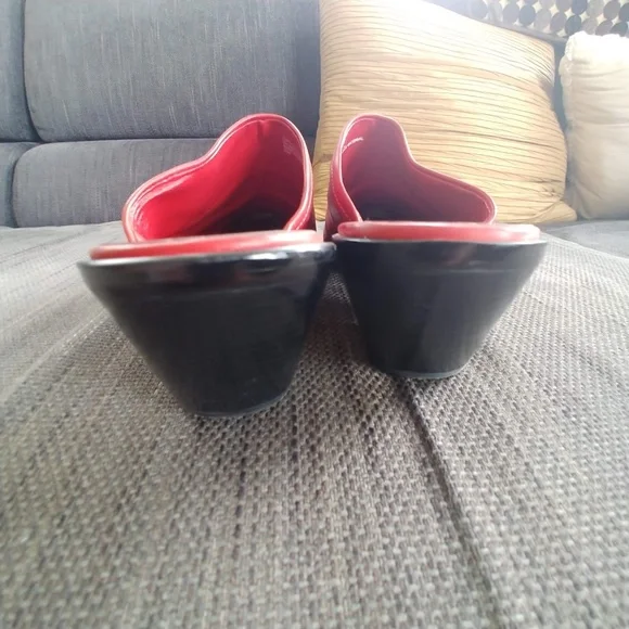 Coldwater Creek Red Leather Mules - Picture 6 of 7